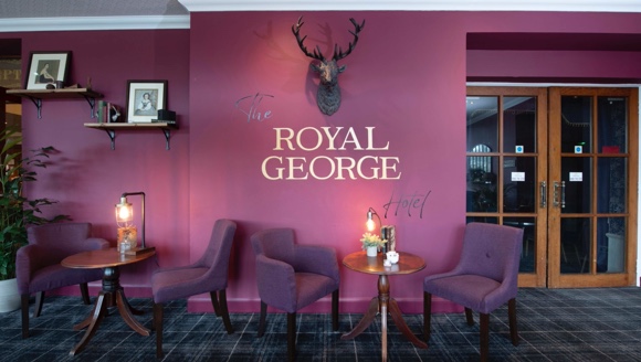 Royal George Hotel Garden Room